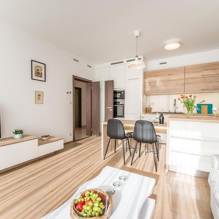 Mozart Central Apartments With Garage Prague Luaran gambar