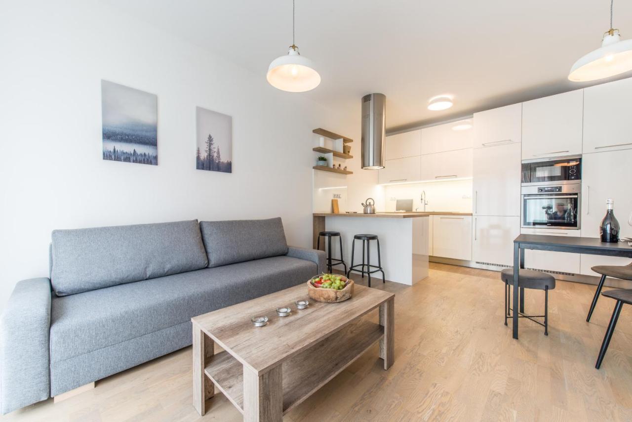 Mozart Central Apartments With Garage Prague Luaran gambar